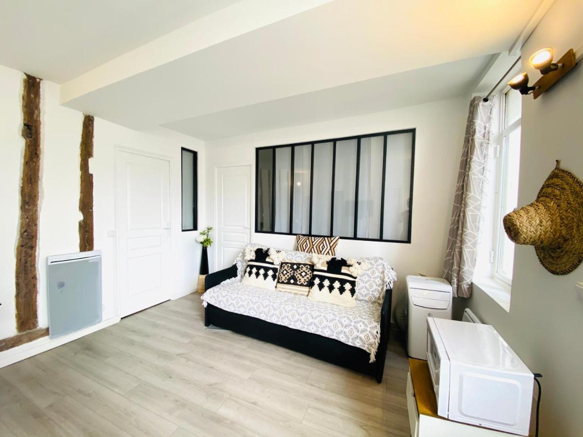 Beauty Saint Paul Apartment Paris Exterior photo